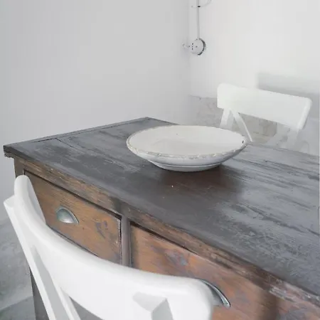 Trulli Harmonia Con Piscina - 阿尔贝罗贝洛