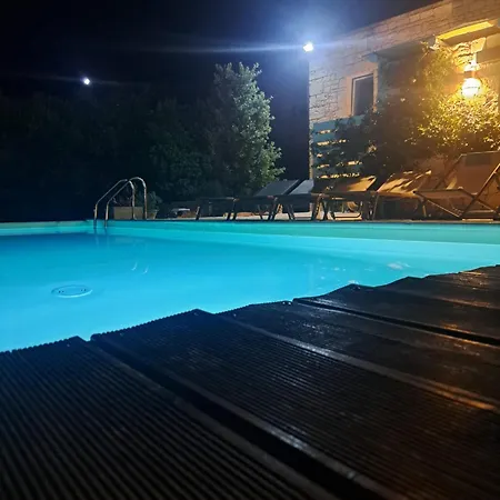 Trulli Harmonia Con Piscina - 公寓 阿尔贝罗贝洛