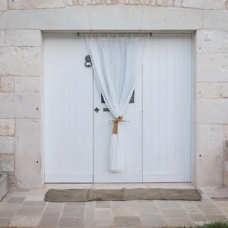 Trulli Harmonia Con Piscina - Alberobello